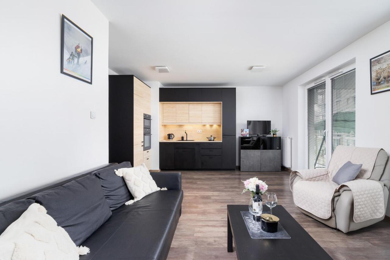 Spacious With Balcony Zablocie By Renters Apartament *